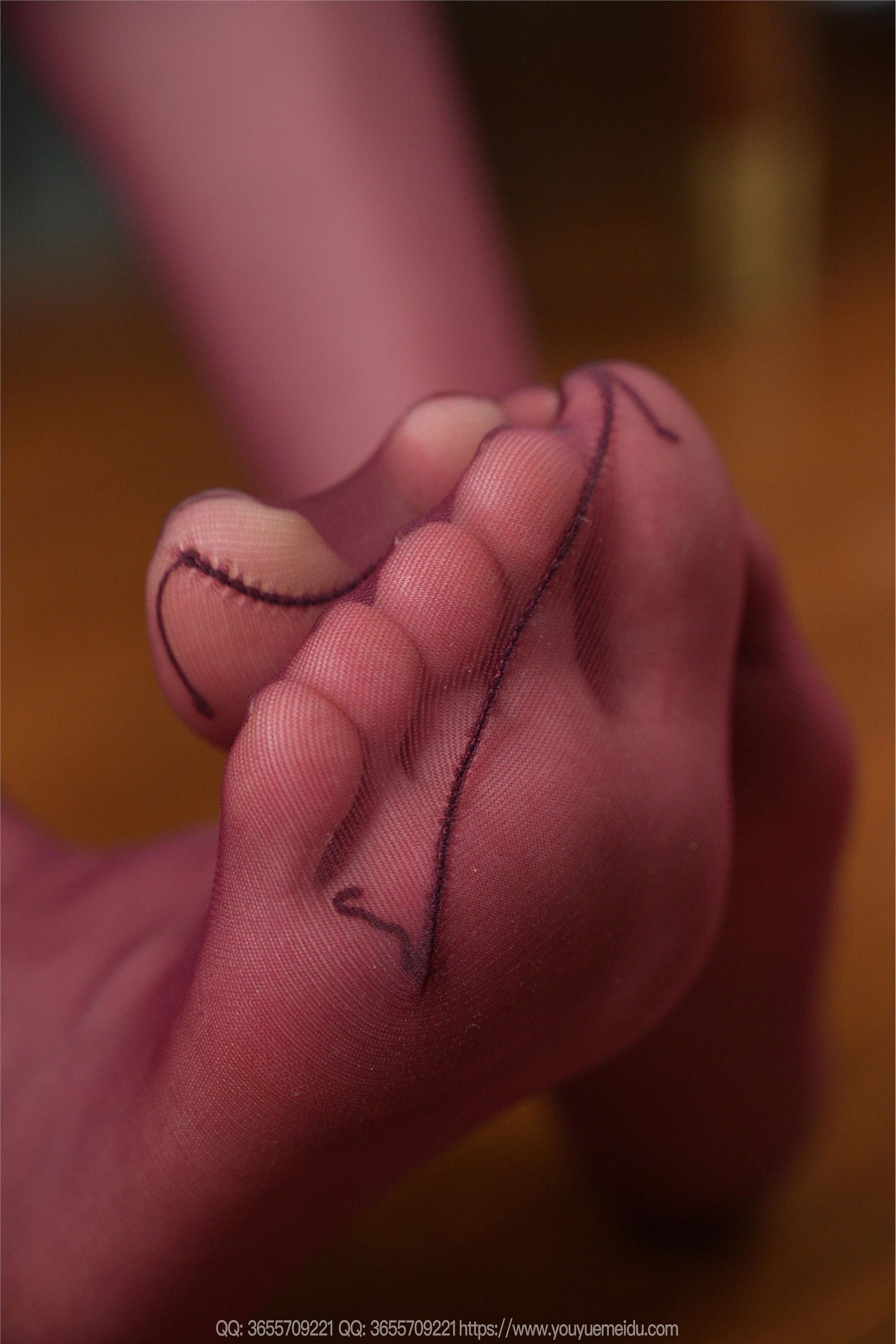 IESS异思趣向  2025.06.08 丝享家 2074 团团《红丝OL（下）》